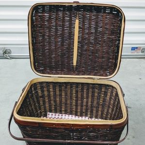 Vintage Picnic Basket